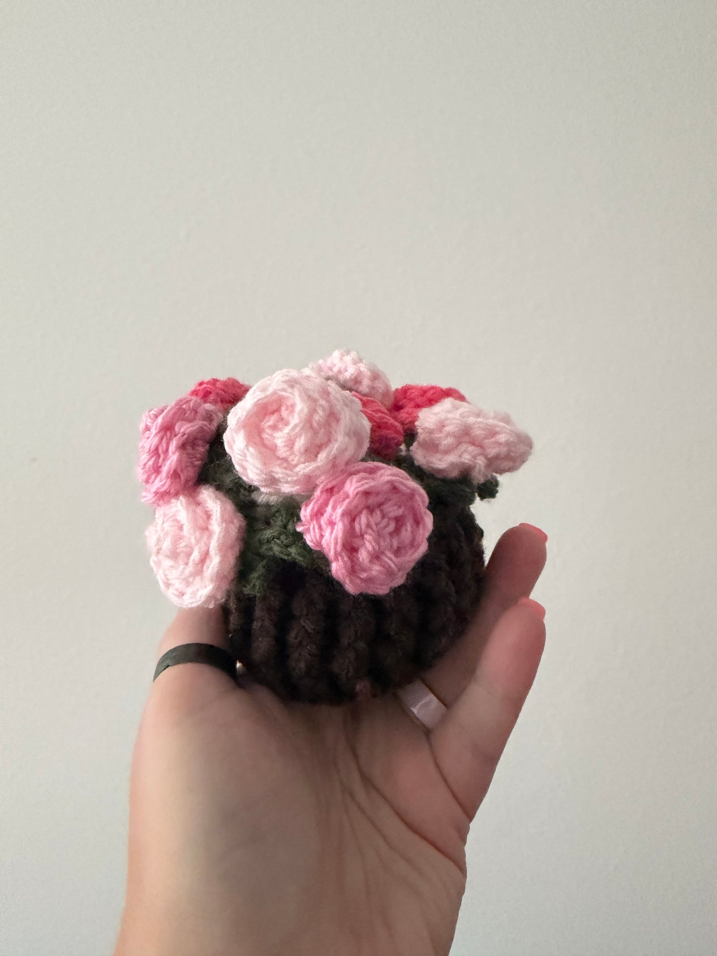 Rose coffee cup mat